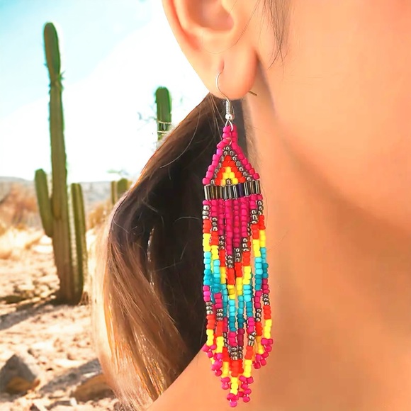 Bohemian Native American Style Fashion Minimalist Glass Beaded Earrings - Picture 2 of 8